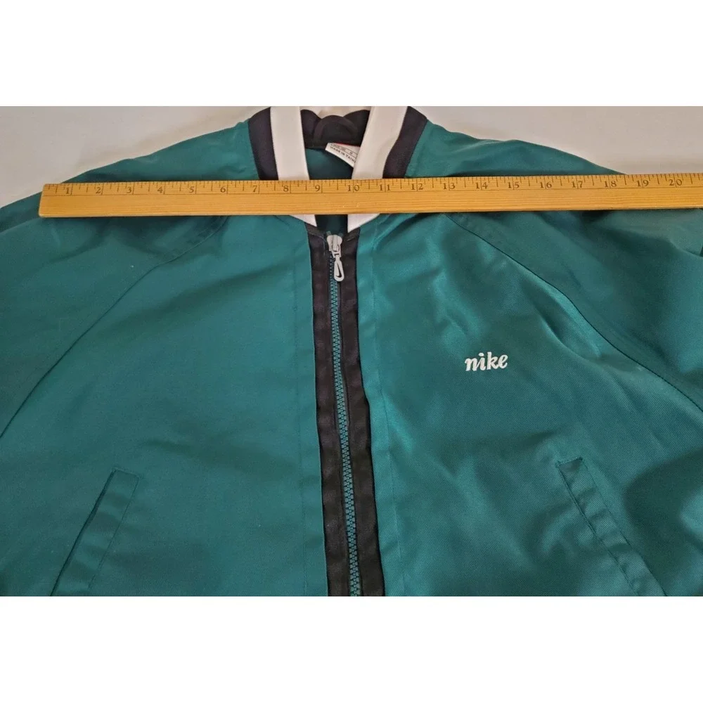 Vintage Nike Windbreaker Track Jacket Size M Full Zip Green Nike Logo 90s